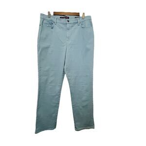 Gloria Vanderbilt Women’s Light Blue Sliming Ankle Amanda Jeans Size 14 Average